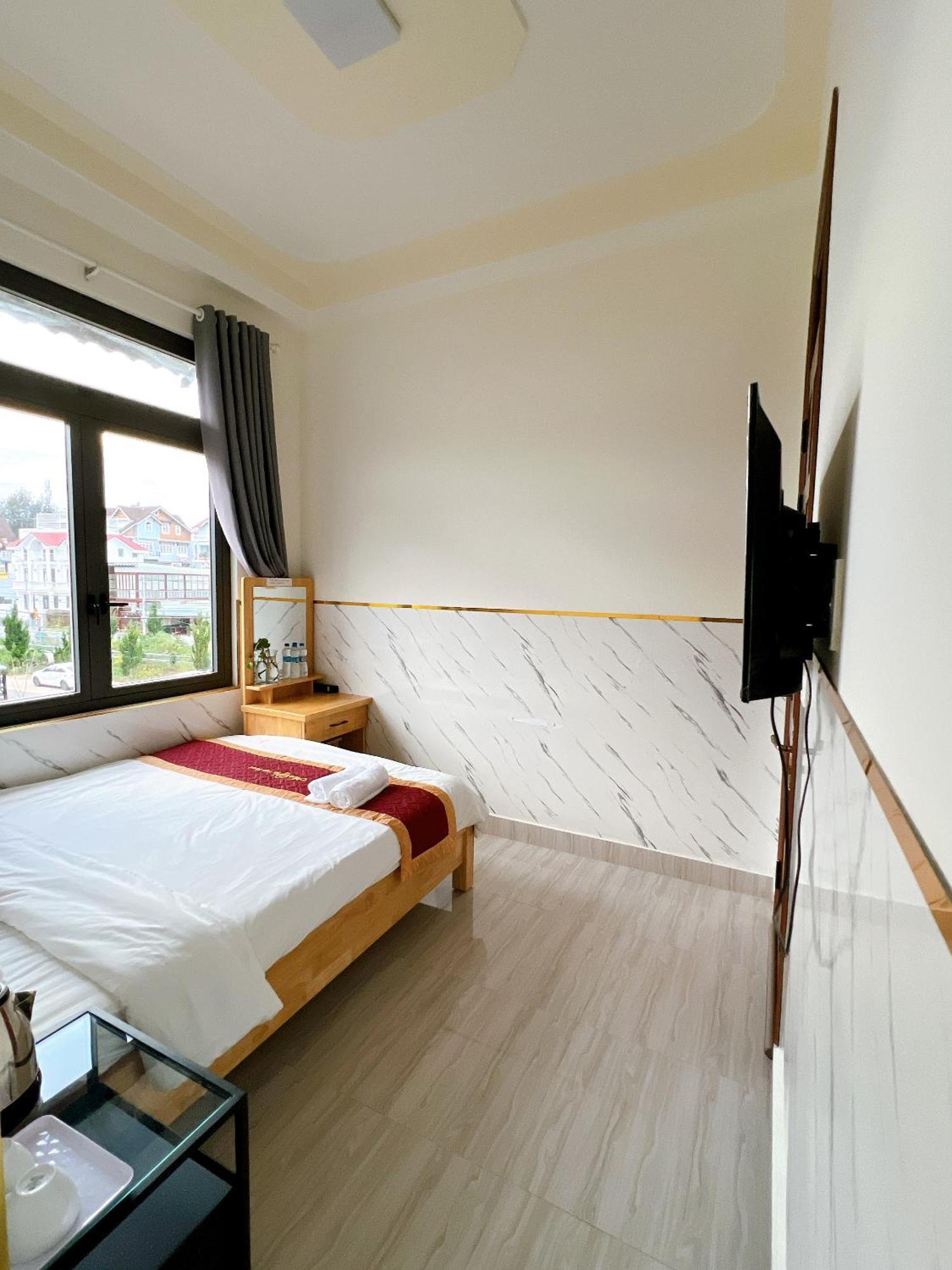 Anh Van Villa Hotel 大叻 外观 照片